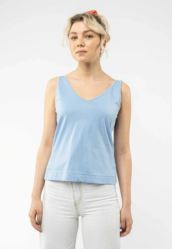 Shop MELAWEAR Top Pina