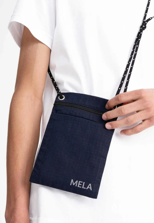 Shop MELAWEAR Unisex Ripstop Umhangetasche Saanvi